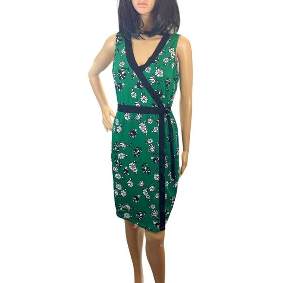 (6 for $25) Adrienne Vittadini Sleeveless Faux Surplice Dress Size Small - Picture 2 of 6